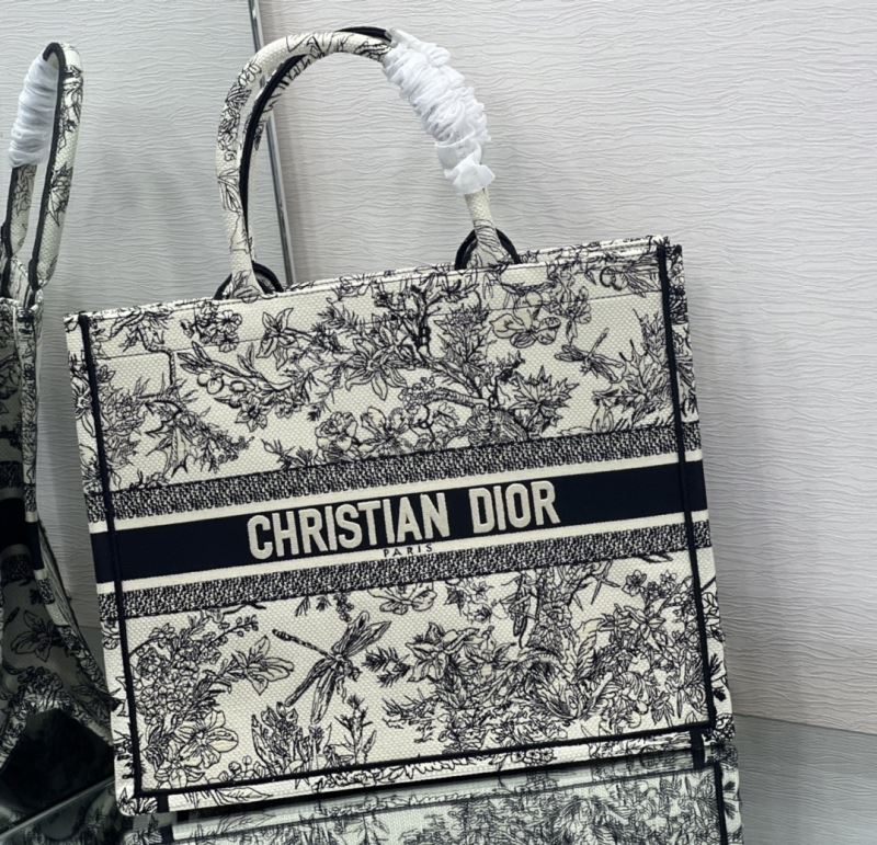 Christian Dior Shopping Bags